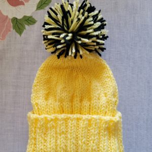 Hat Hand-knitted