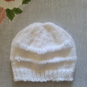 Hat Hand-knitted (Color: White)