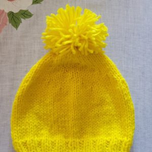 Hat Hand-knitted (Color: Yellow)