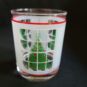 Glasses Set of 4 Christmas Tree design